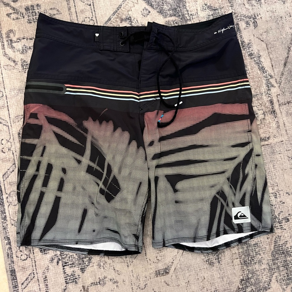 Men’s board shorts set of 2 size 31